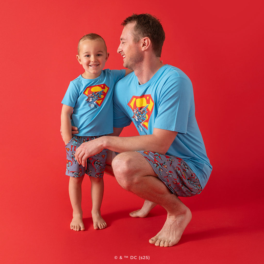 Comic Superman Classic Graphic Tee