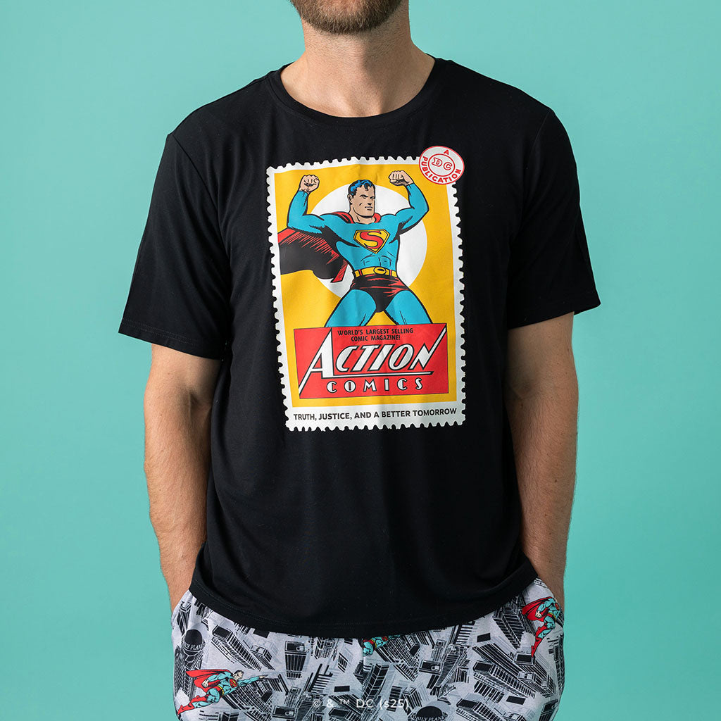 Retro Superman Men's Classic Graphic Tee